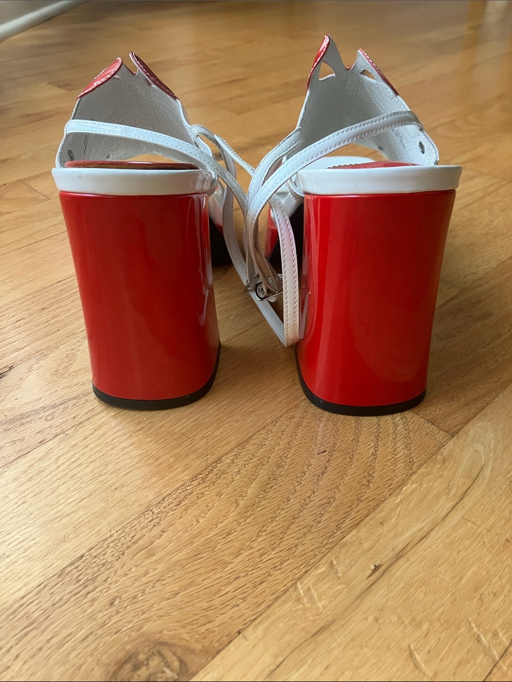 Jeffrey Campbell Pink & Red Patent Leather Monarch Butterfly Sandals - Picture 5 of 8